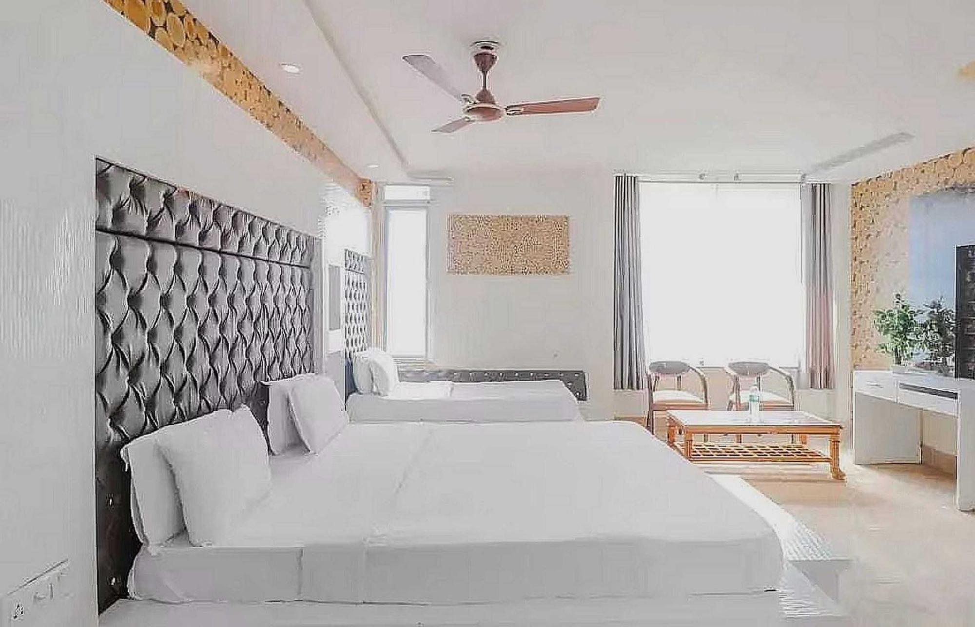 Super Hotel O Vivaan Residency Rohtak 外观 照片